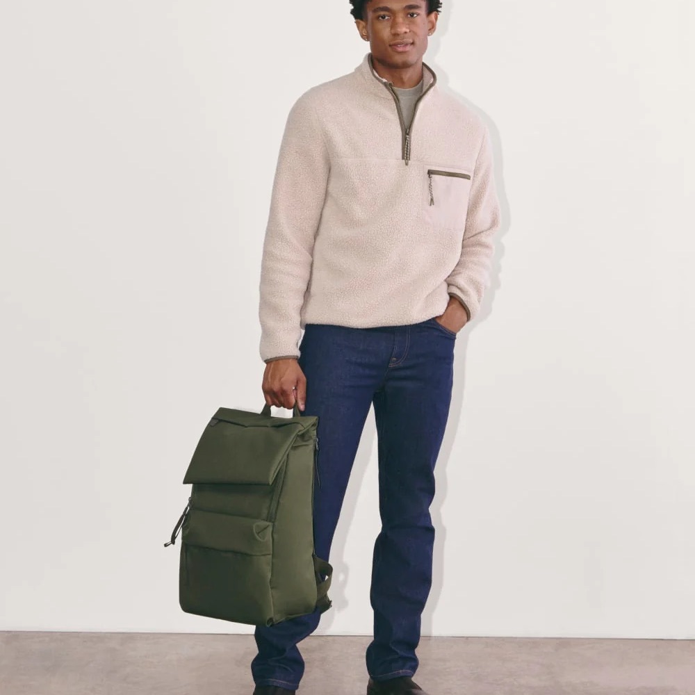 Everlane ReNew Transit Backpack - Picture 2 of 7